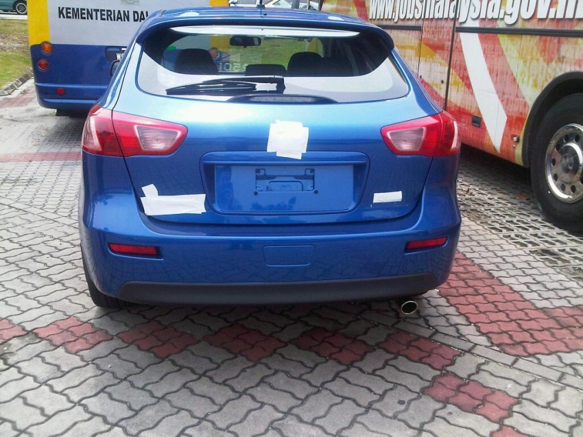Mitsubishi Lancer Sportback to be launched in Malaysia? 155505