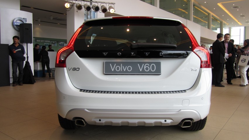 Volvo V60 launched – RM230k for T4, RM269k for T5, CKD 83655