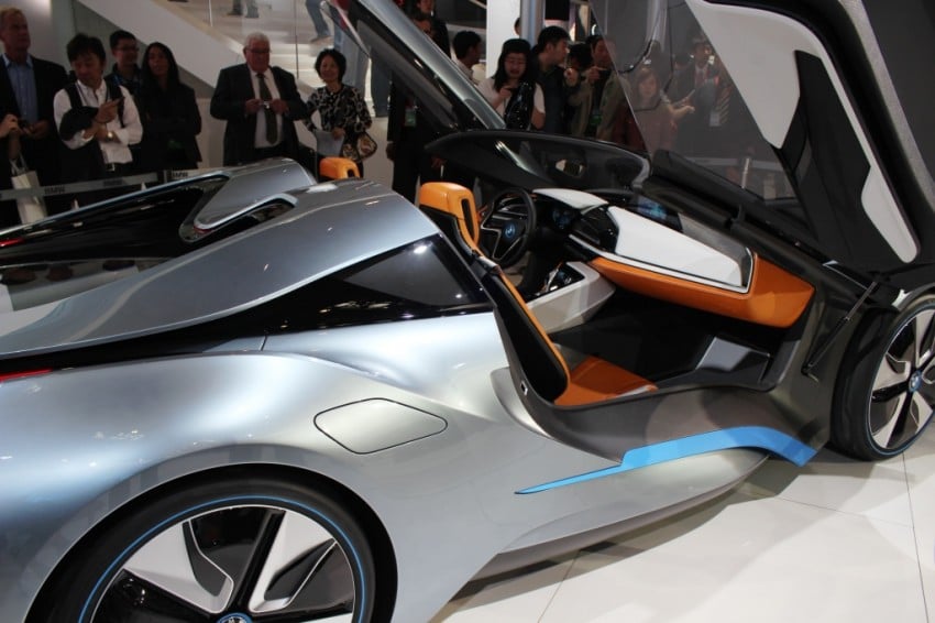 BMW’s i8 Concept blows the top off at Auto China 2012 102481