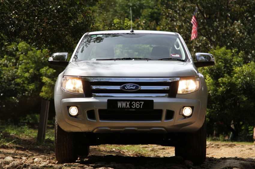 TESTED: Ford Ranger XLT 2.2 Manual driven in all jungles – the concrete one and the green-muddy one 116847