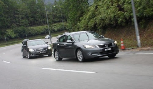 The Japanese D-segment trinity shootout: Honda Accord vs Nissan Teana vs Toyota Camry