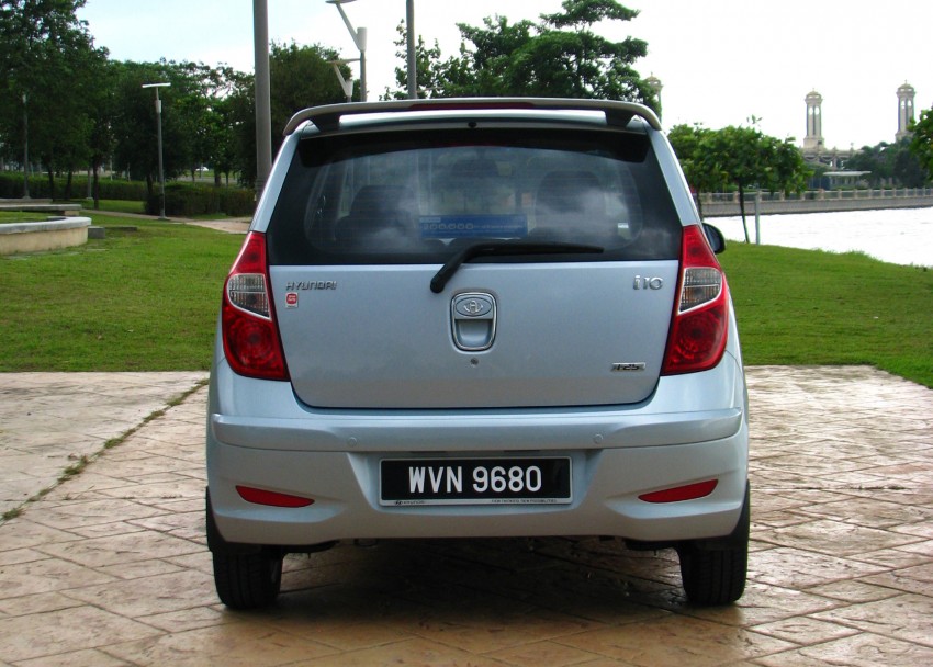 Hyundai i10 full test drive review – a fun econobox 108941