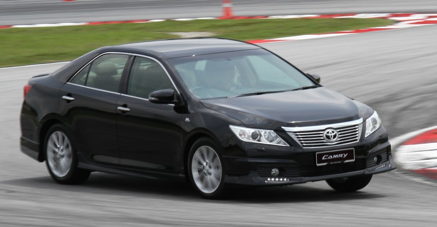 Toyota Camry XV50 – a brief test session at the SIC 109973