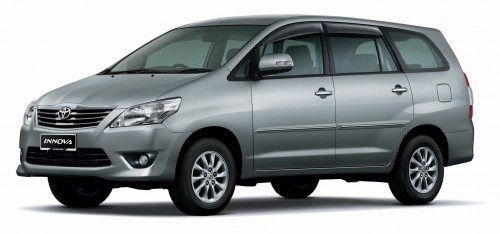 2011 Toyota Innova gets updated looks in Malaysia