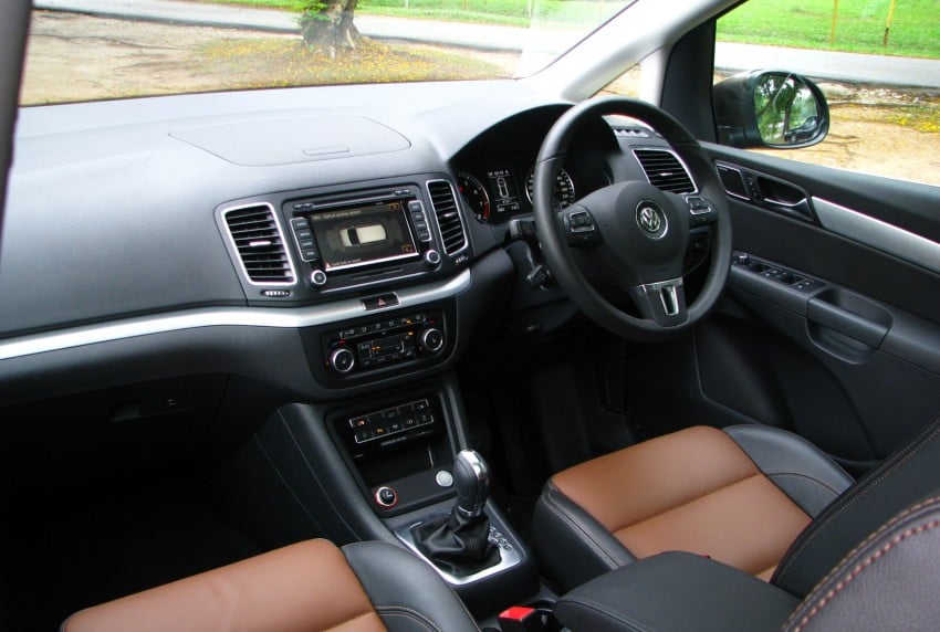 Volkswagen Sharan 2.0 TSI Test Drive Review 150565