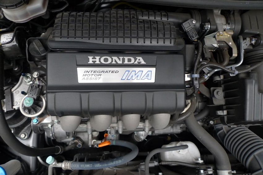 TESTED: Honda CR-Z Hybrid, both Manual and CVT driven in Malaysia and Japan 115580