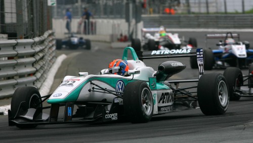 Jazeman Jaafar wins his first British F3 race at Pau