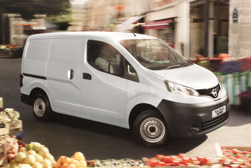 Nissan NV200 Vanette launched: successor to the C22 88576