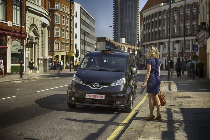 Nissan eyeing world taxi domination with the NV200 van – after New York, London’s black cab is next 123521