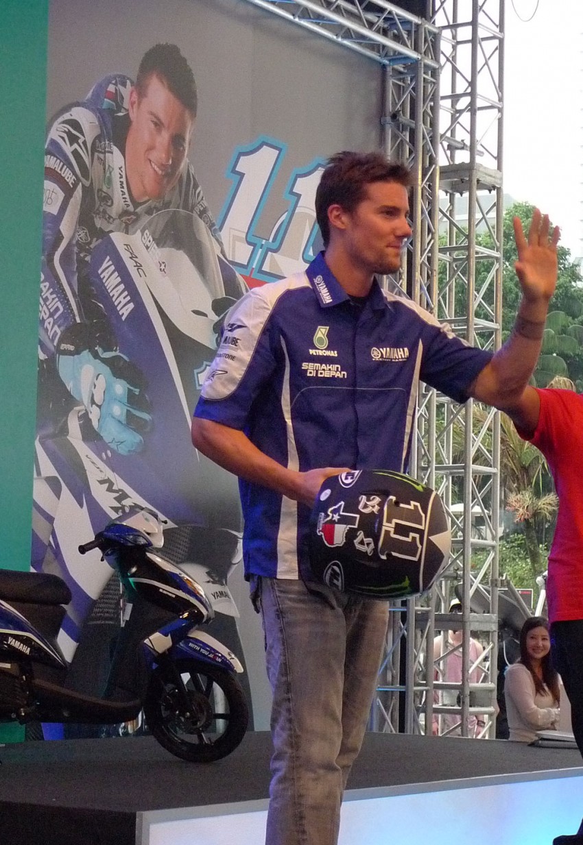 Petronas Motosports Carnival going on from now till Sunday @ KLCC – MotoGP rider Ben Spies dropped by! 73599