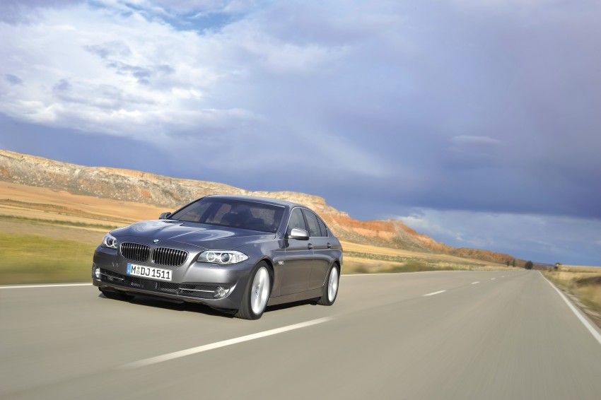 All-new F10 BMW 5-Series Sedan: full details! 154826