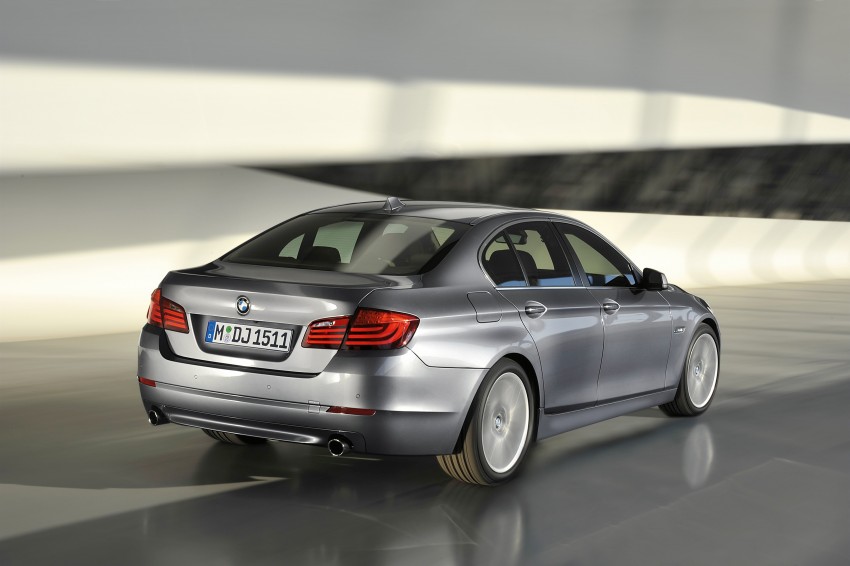 All-new F10 BMW 5-Series Sedan: full details! 154837