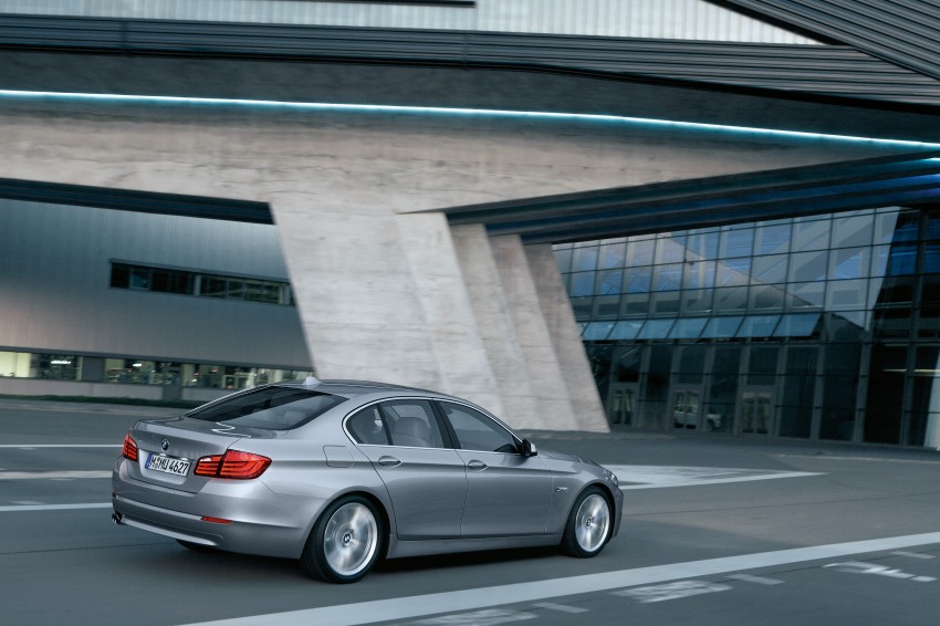 All-new F10 BMW 5-Series Sedan: full details! 154839