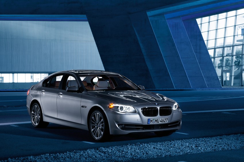All-new F10 BMW 5-Series Sedan: full details! 154857