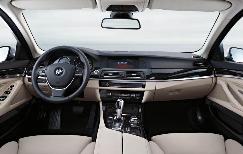 All-new F10 BMW 5-Series Sedan: full details! 154864