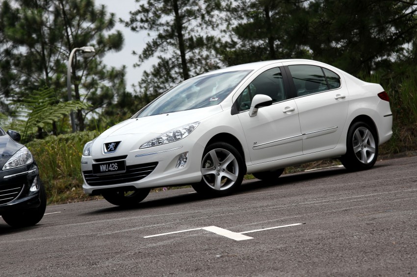 DRIVEN: Peugeot 408 Turbo and 408 2.0 113166