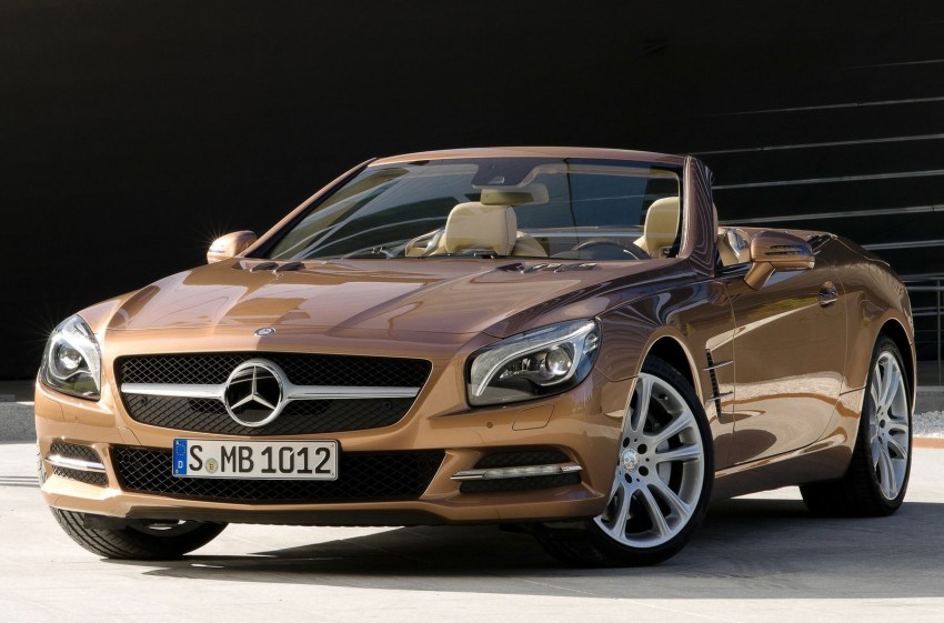 All-new sixth-gen Mercedes-Benz SL officially revealed 80271