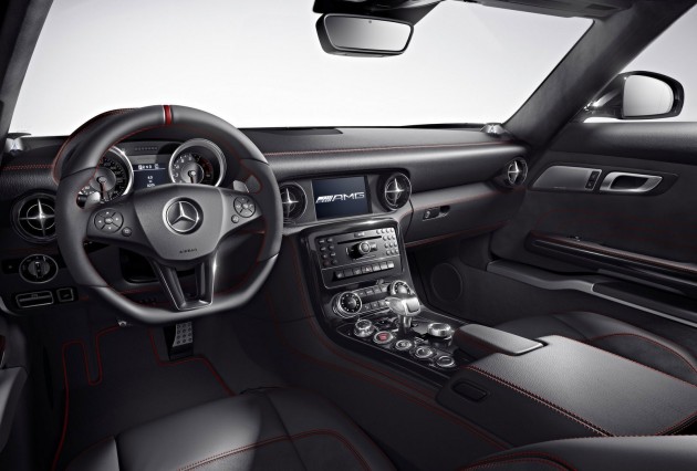 Mercedes-Benz SLS AMG GT – more power, faster gearbox, new ‘Performance’ suspension