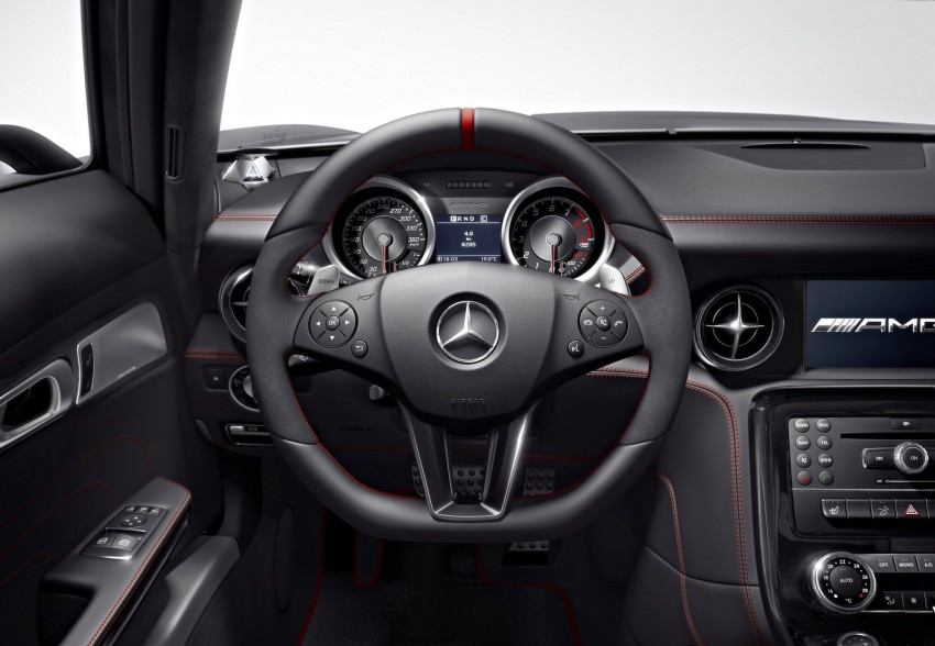 Mercedes-Benz SLS AMG GT – more power, faster gearbox, new ‘Performance’ suspension 110587
