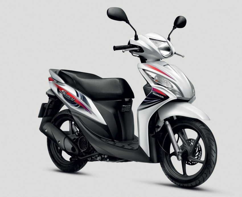 Honda Spacy and PCX bikes launched by Boon Siew 139136