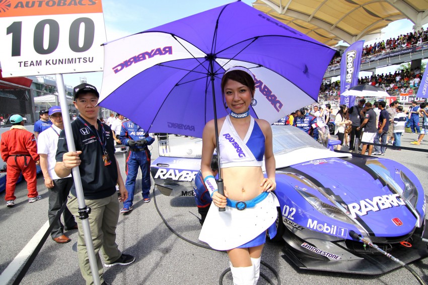 Super GT 2012 Rd 3: Of booth babes and race queens 112148
