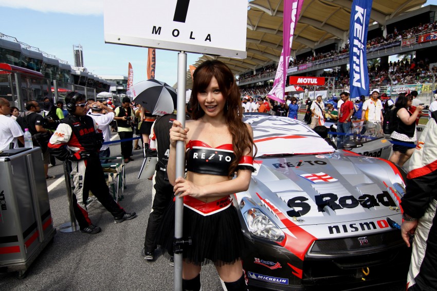 Super GT 2012 Rd 3: Of booth babes and race queens 112150