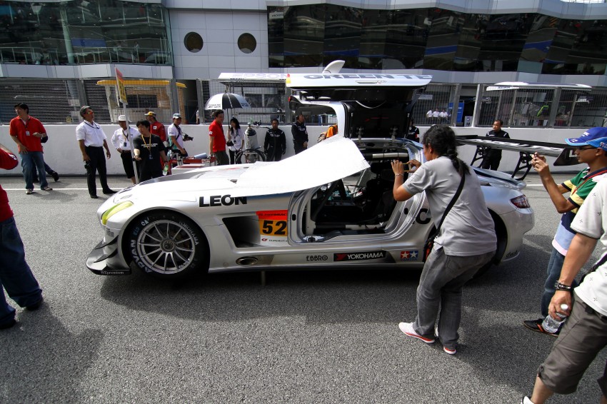 Autobacs Super GT 2012 Rd 3: Scenes before the race 111605