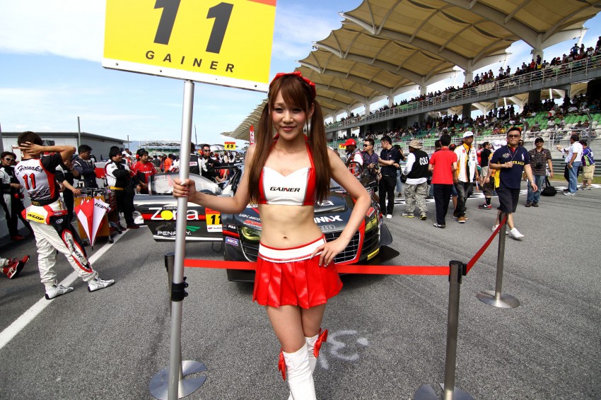 Super GT 2012 Rd 3: Of booth babes and race queens 112163