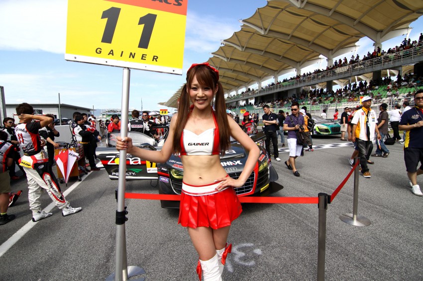 Super GT 2012 Rd 3: Of booth babes and race queens 112164