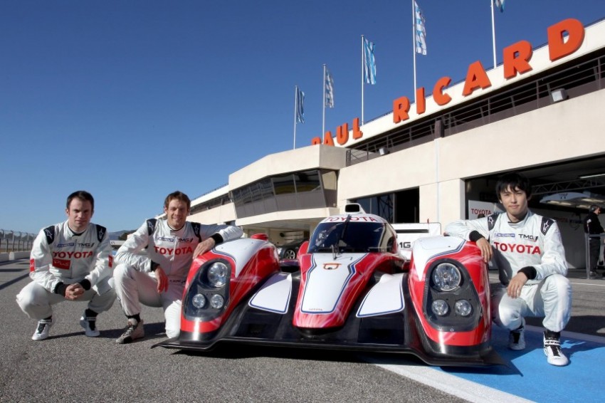 VIDEO: Toyota TS030 Hybrid LMP1 car driven on track 85135