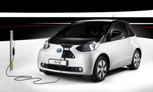 Toyota iQ EV – only 100 units for Japan and USA