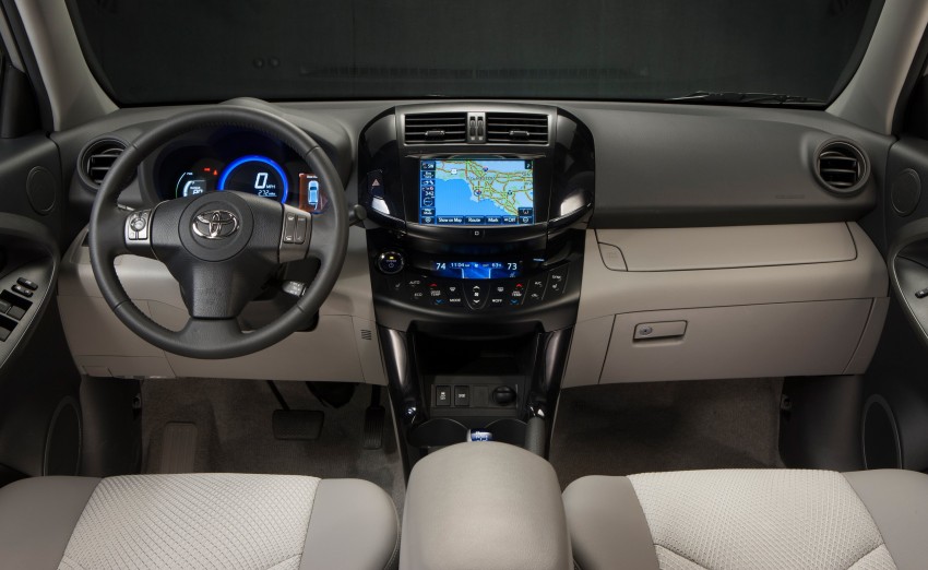 Toyota RAV4 EV – all-electric SUV makes its debut in LA 105216