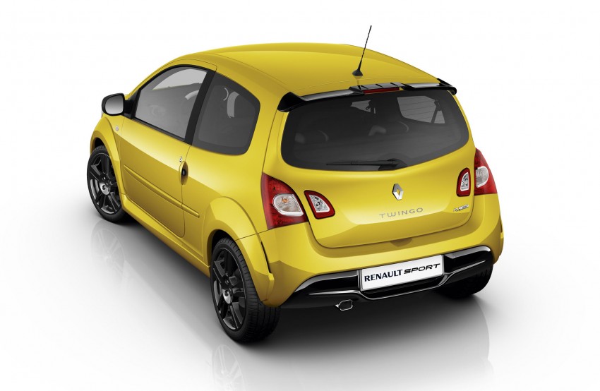 Renault Twingo R.S. 133 in Euro showrooms from April 23 96712