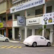 Volkswagen Beetle spotted in front of dealership