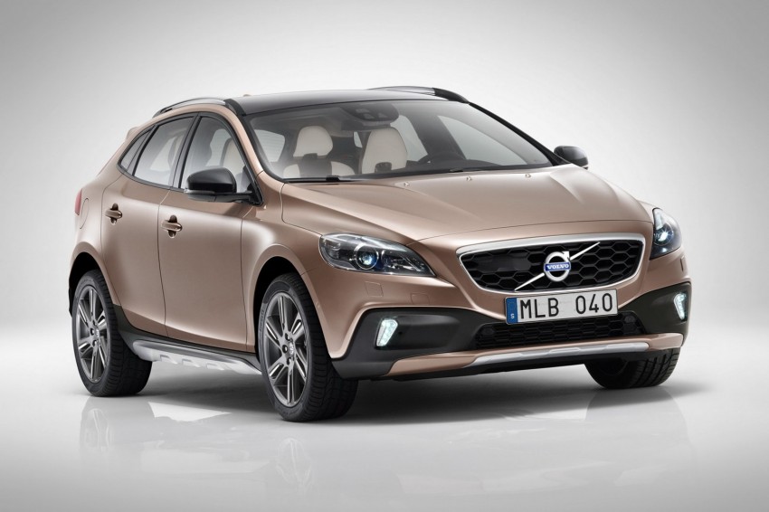 Volvo V40 Cross Country – rugged looks, higher ride 132628