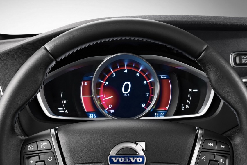 Volvo V40 Cross Country – rugged looks, higher ride Image #132651