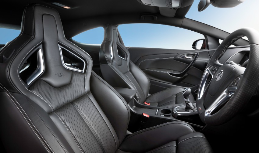 Vauxhall Astra VXR – 280 horses 400Nm hot hatch! 75804