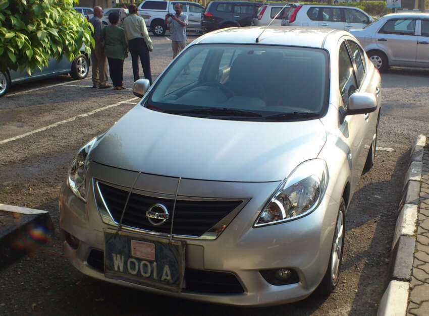 SPIED: Nissan Almera a.k.a. Sunny in Melaka 114457