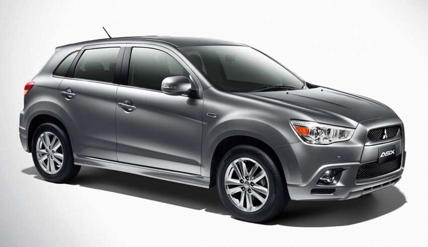 Mitsubishi ASX upgraded for 2012 – now with 17-inch alloys and smart key/push-start ignition, RM138k 85904
