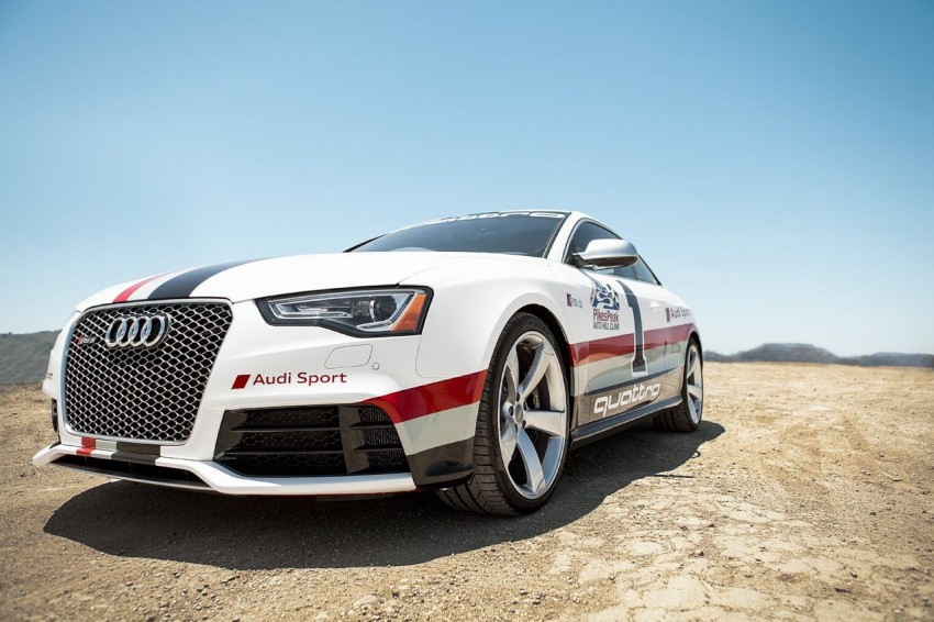 VIDEO: Audi RS5 races up Pikes Peak, with a Ducati! 124945