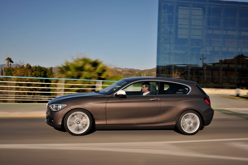 BMW 114i debuts with 3-door BMW 1-Series hatch body 106082