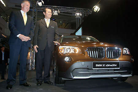 BMW X1 launched: RM300K for xDrive20d, petrol in June