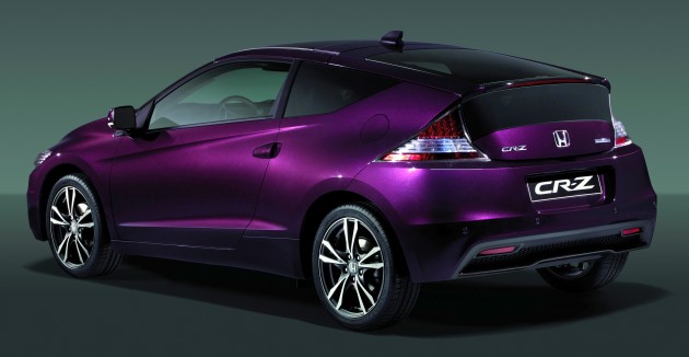 Honda CR-Z facelift – more details and interior pix