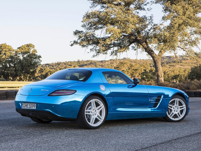 Mercedes-Benz SLS AMG Electric Drive shown in Paris: world’s most powerful production EV 134209
