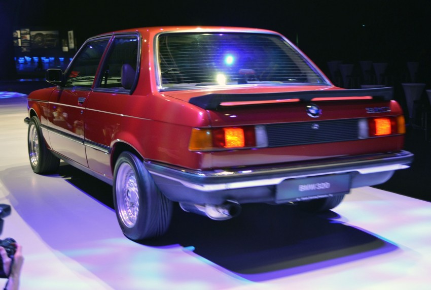 GALLERY: BMW 3-Series lineage display at the F30 launch 96654