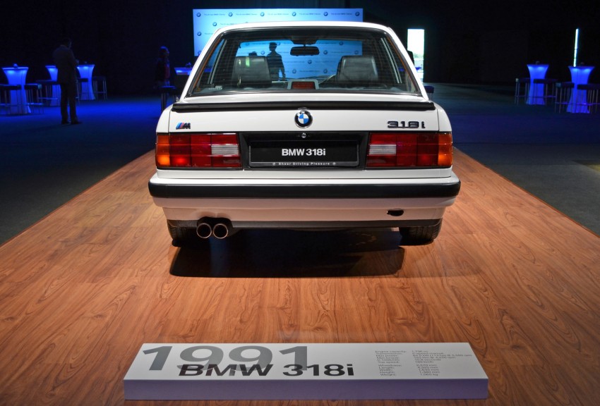 GALLERY: BMW 3-Series lineage display at the F30 launch 96660