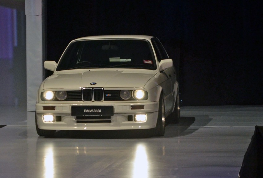 GALLERY: BMW 3-Series lineage display at the F30 launch 96665