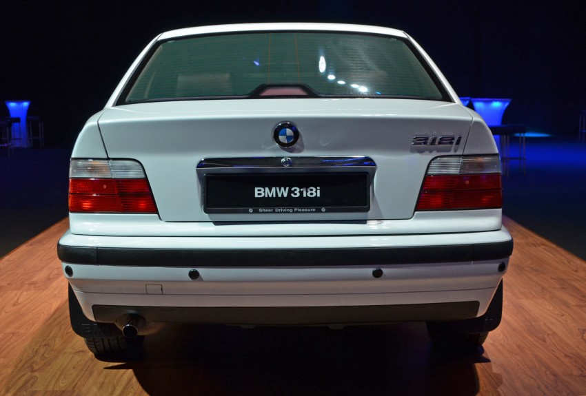 GALLERY: BMW 3-Series lineage display at the F30 launch 96684
