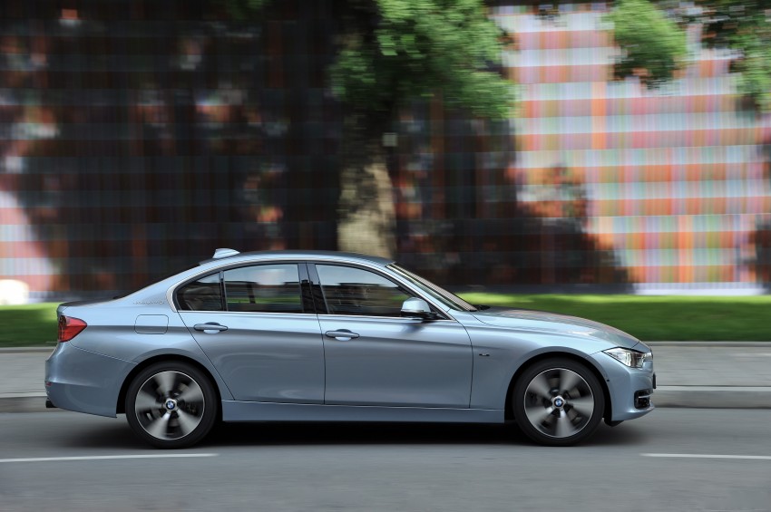 GALLERY: BMW ActiveHybrid 3 on-location shots 117857
