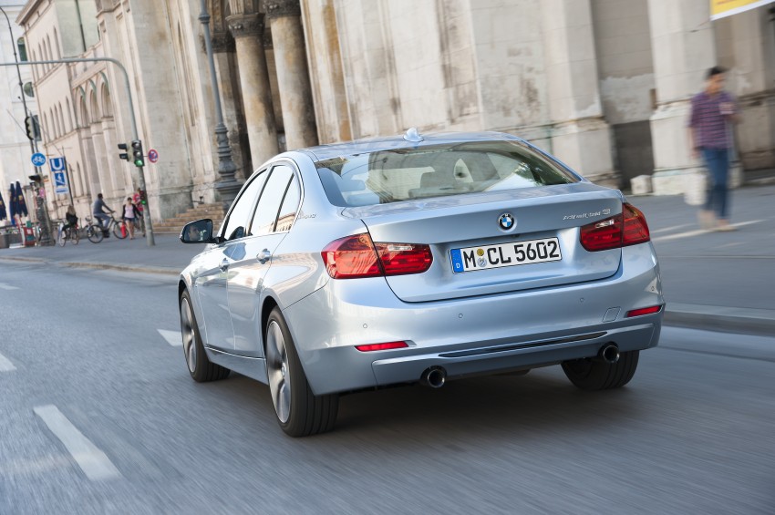 GALLERY: BMW ActiveHybrid 3 on-location shots 117861